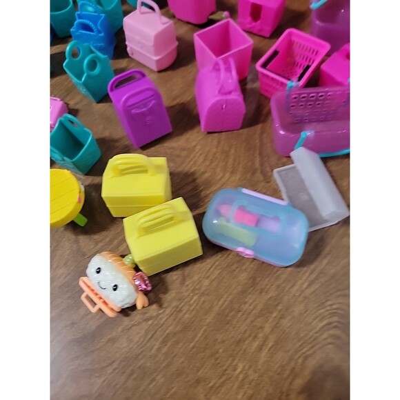 HUGE lot Shopkins Random Figures Basket Containers Mixed Seasons Dolls - Picture 8 of 16